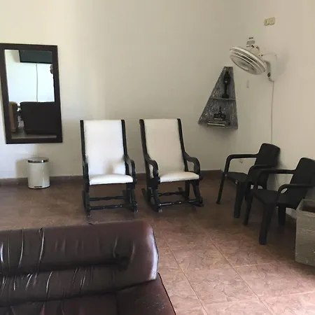 El Centenario Hotel 3*