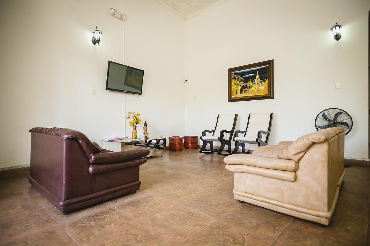 El Centenario 3*